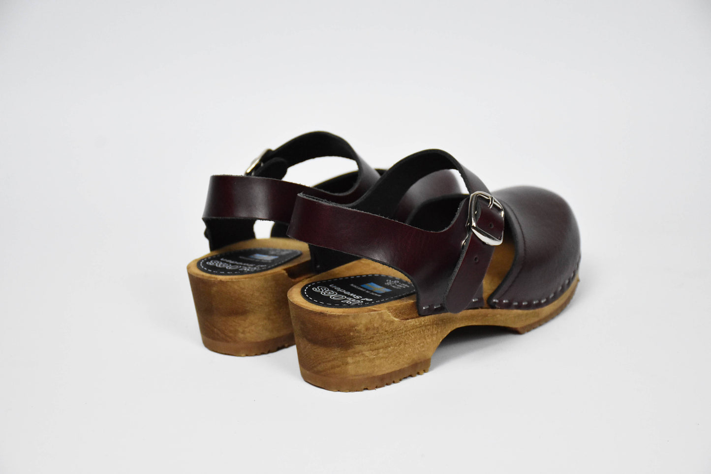 Bordeauxroter Elsa Clog (Bordo) - Rückansicht