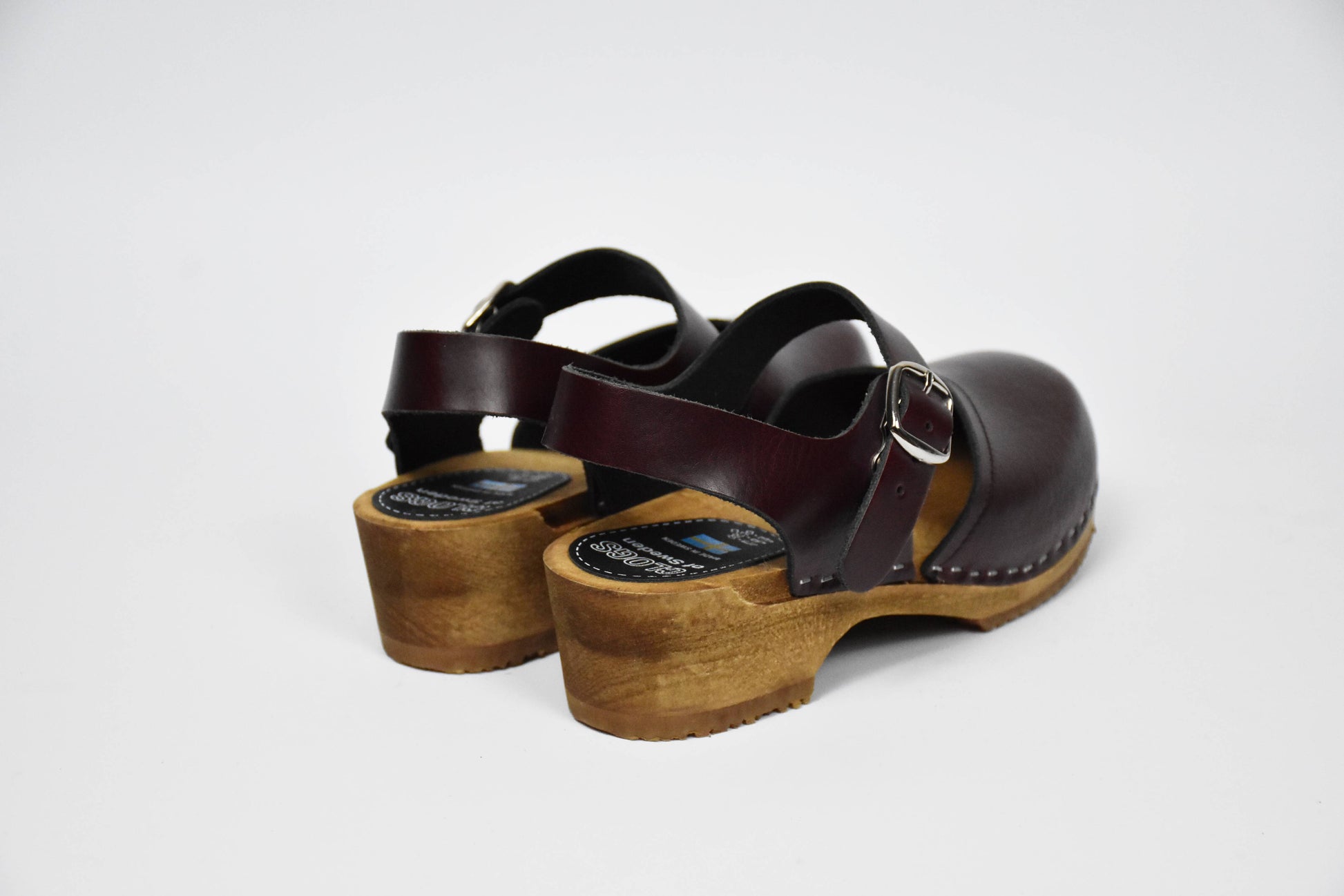 Bordeauxroter Elsa Clog (Bordo) - Rückansicht