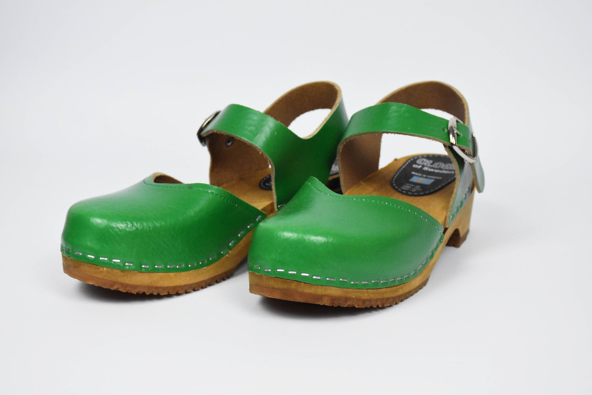 Grüner Elsa Clog (Green) - Vorderansicht
